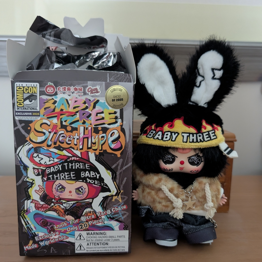 Baby Three Street Hype Ltd Ed Special Eyes New